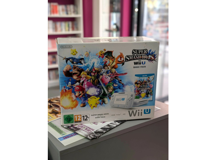 Console Nintendo Wii U 8 Go blanche + Super Smash Bros