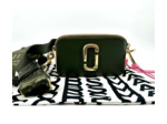 Sac Marc Jacobs Snapshot en cuir vert olive, beige et rose avec bandoulière
