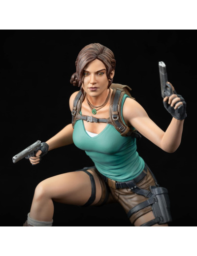 [FIGURINE]  Tomb Raider - Dark Horse - Lara Croft