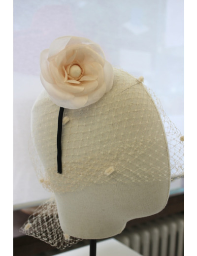 Serre-Tête Au Camélia