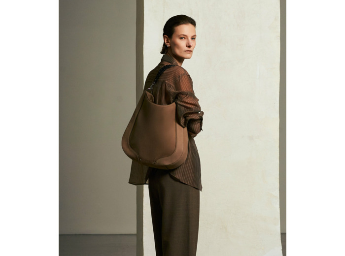 Sac hobo moyen modèle Ella en cuir lisse et nubuck