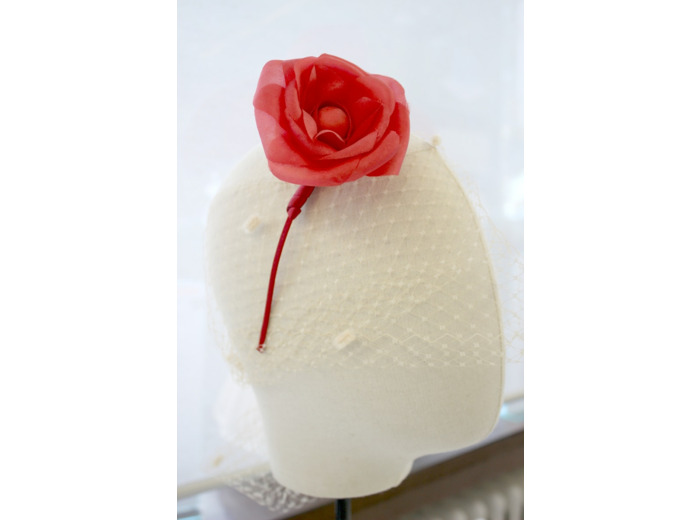 Serre-Tête À Camélia Rouge Écarlate