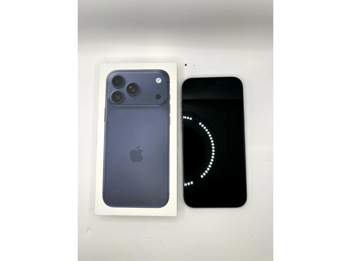 Apple iPhone 17 Pro Max 1 to Bleu intense