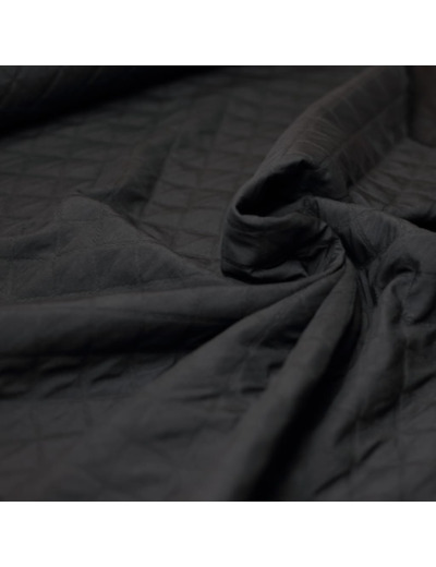 Sélection Coup de Coudre – Tissu Matelassé Leger à Motif Losange Uni Noir