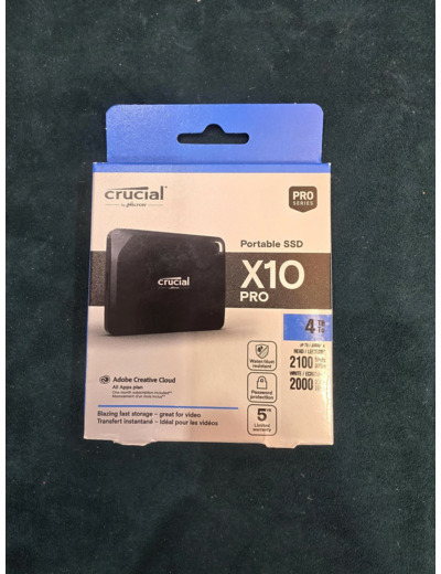 Crucial X10 Pro - SSD - chiffré - 4 To - externe (portable) - USB 3.2 Gen 2 (USB - C connecteur) - AES 256 bits