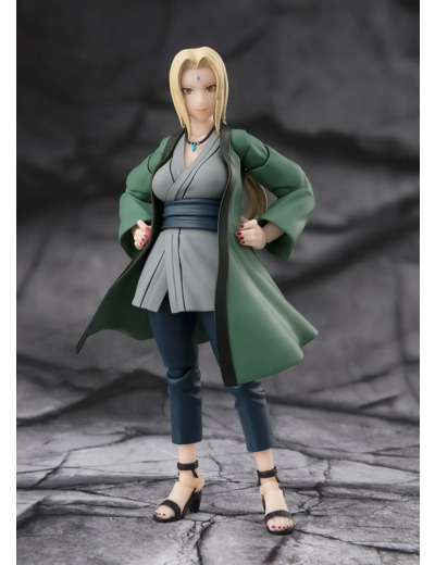 Tsunade légendaire Ninja médical S.H.Figuarts