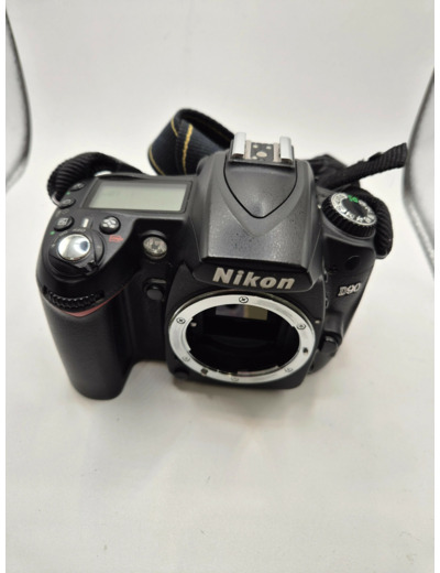 Nikon D90 Boîtier nu